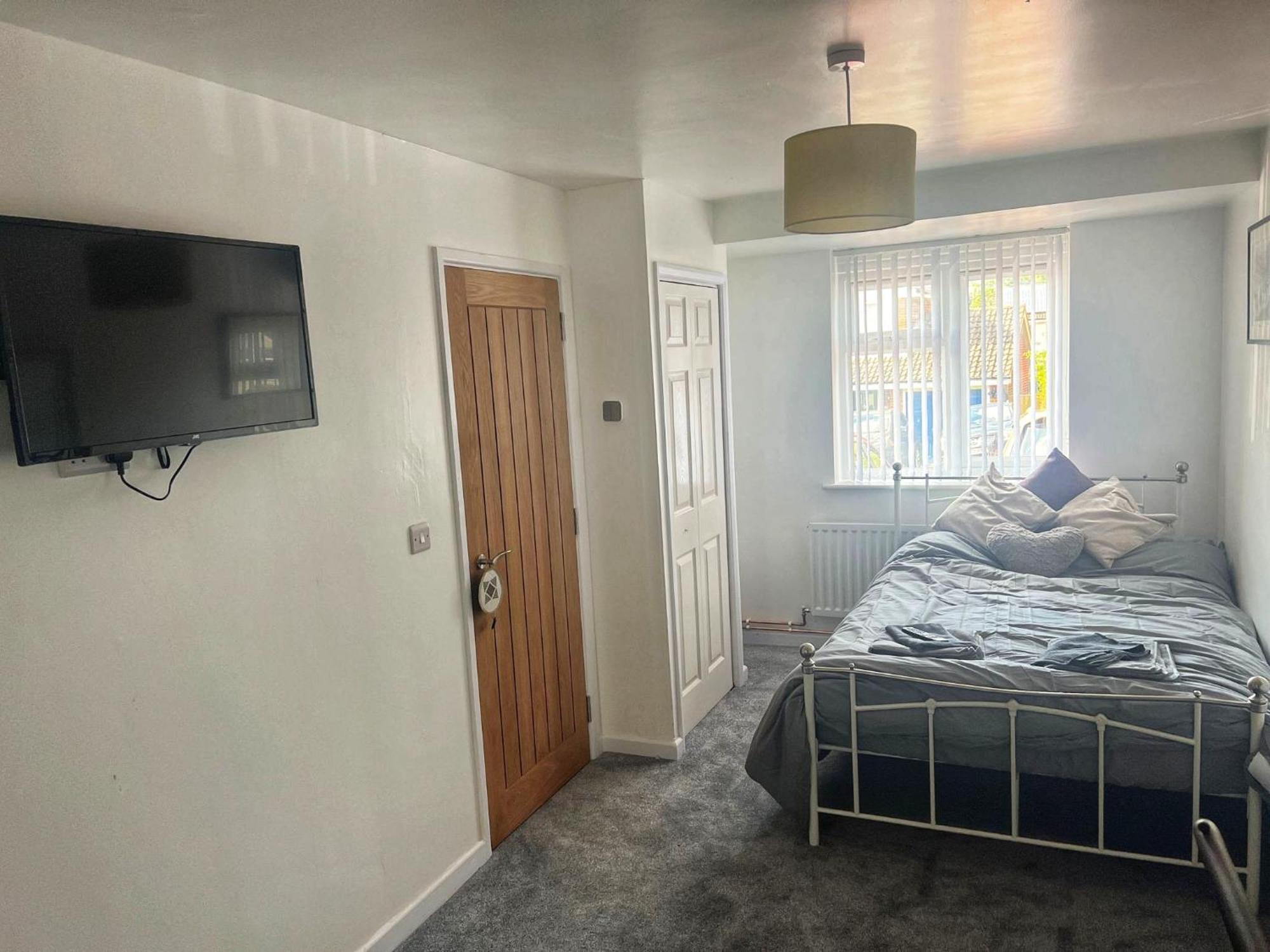 Modern Comfortable Quiet Self Contained Apartments Brackley  Extérieur photo