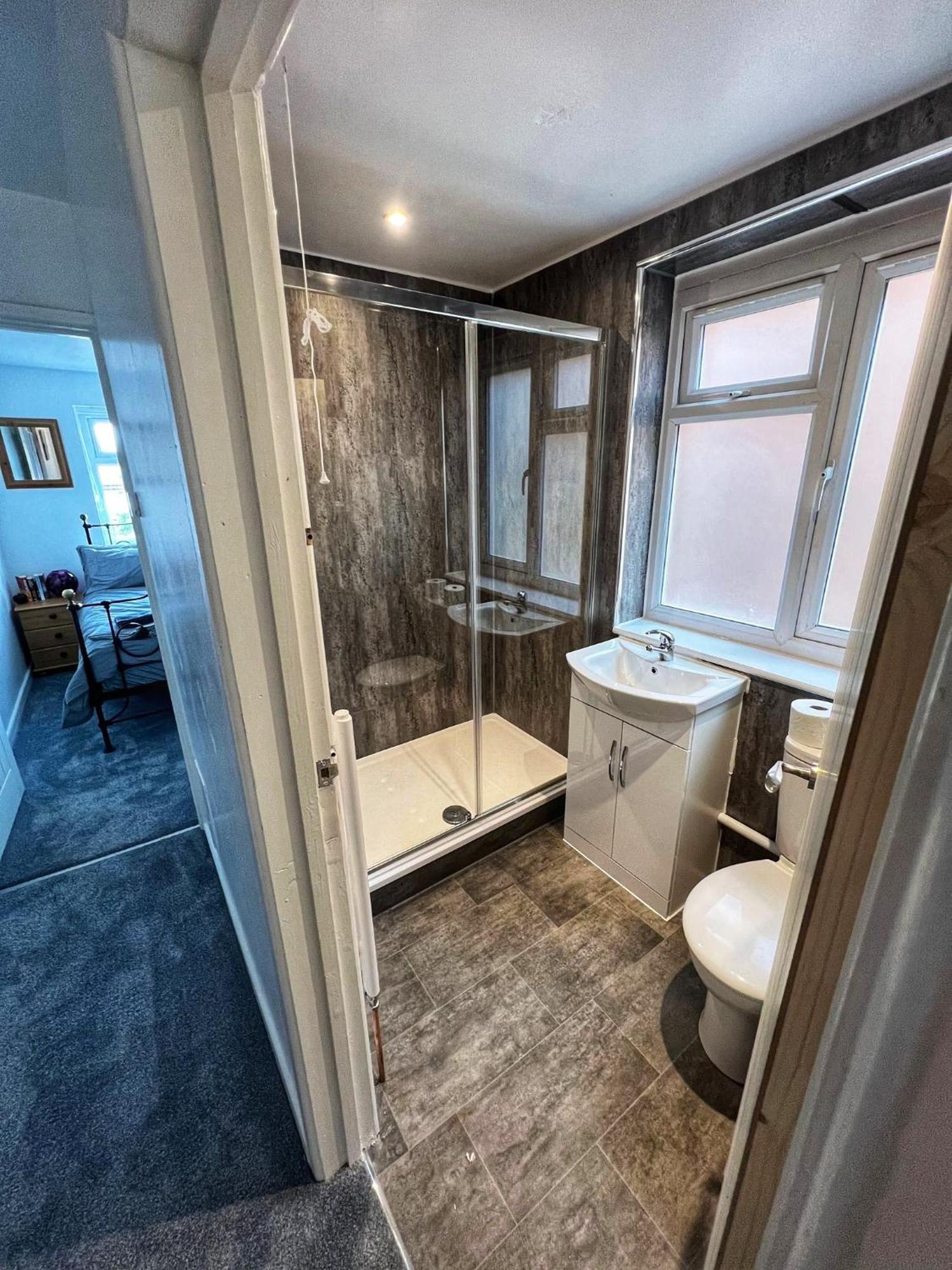 Modern Comfortable Quiet Self Contained Apartments Brackley  Extérieur photo
