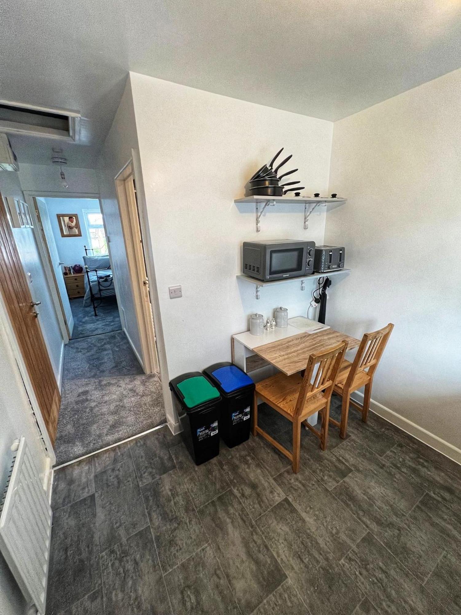 Modern Comfortable Quiet Self Contained Apartments Brackley  Extérieur photo